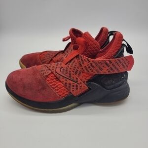 Nike LeBron Soldier XII Red/Black Kids Shoes 5 Youth 6.5 Women